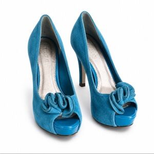 QUPID Teal Blue Suede Peep-Toe Heels with Rosette Accent Size: 7.5